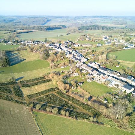 Le Renard Qui Fume Villa Onhaye Buitenkant foto